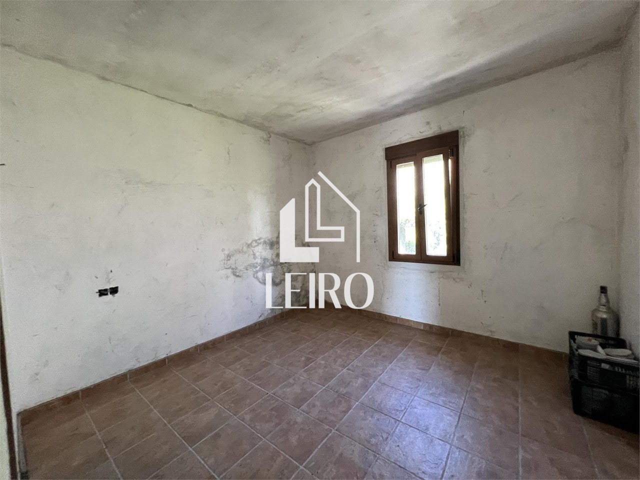 Foto 5 CASA A REMATAR CON TERRENO Y PISCINA !!!
