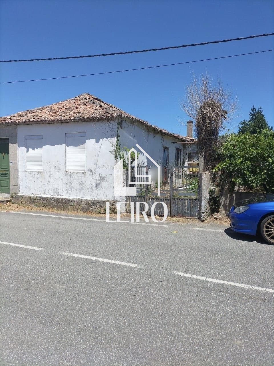 Foto 1 CASA ADOSADA A REAHBILITAR CON TERRENO A DOS CALLES