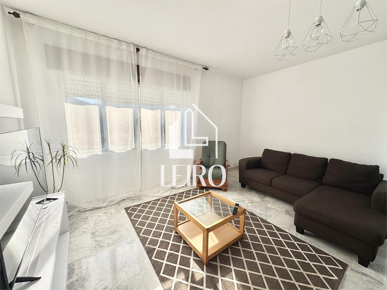 Foto 3 CASA AMUEBLADA EN ALQUILER