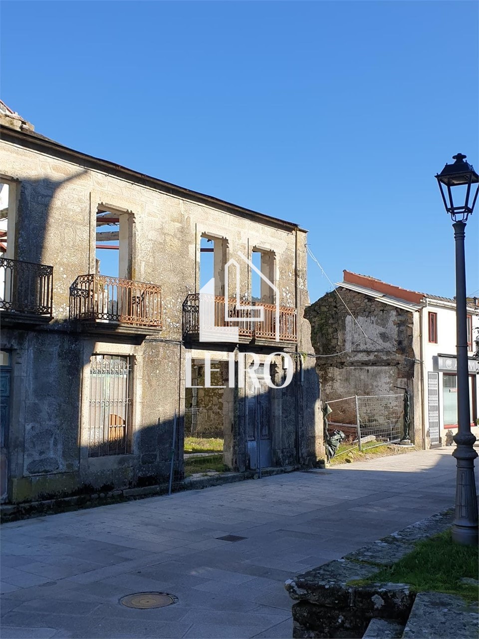 Foto 3 Casa con Fachadas de Piedra a Rehabilitar en Casco Antiguo 