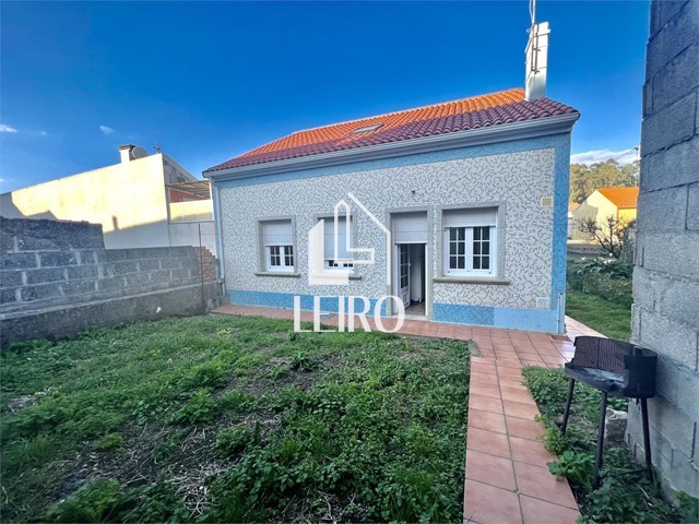 Casa con Jardín Céntrica en A Illa de Arousa