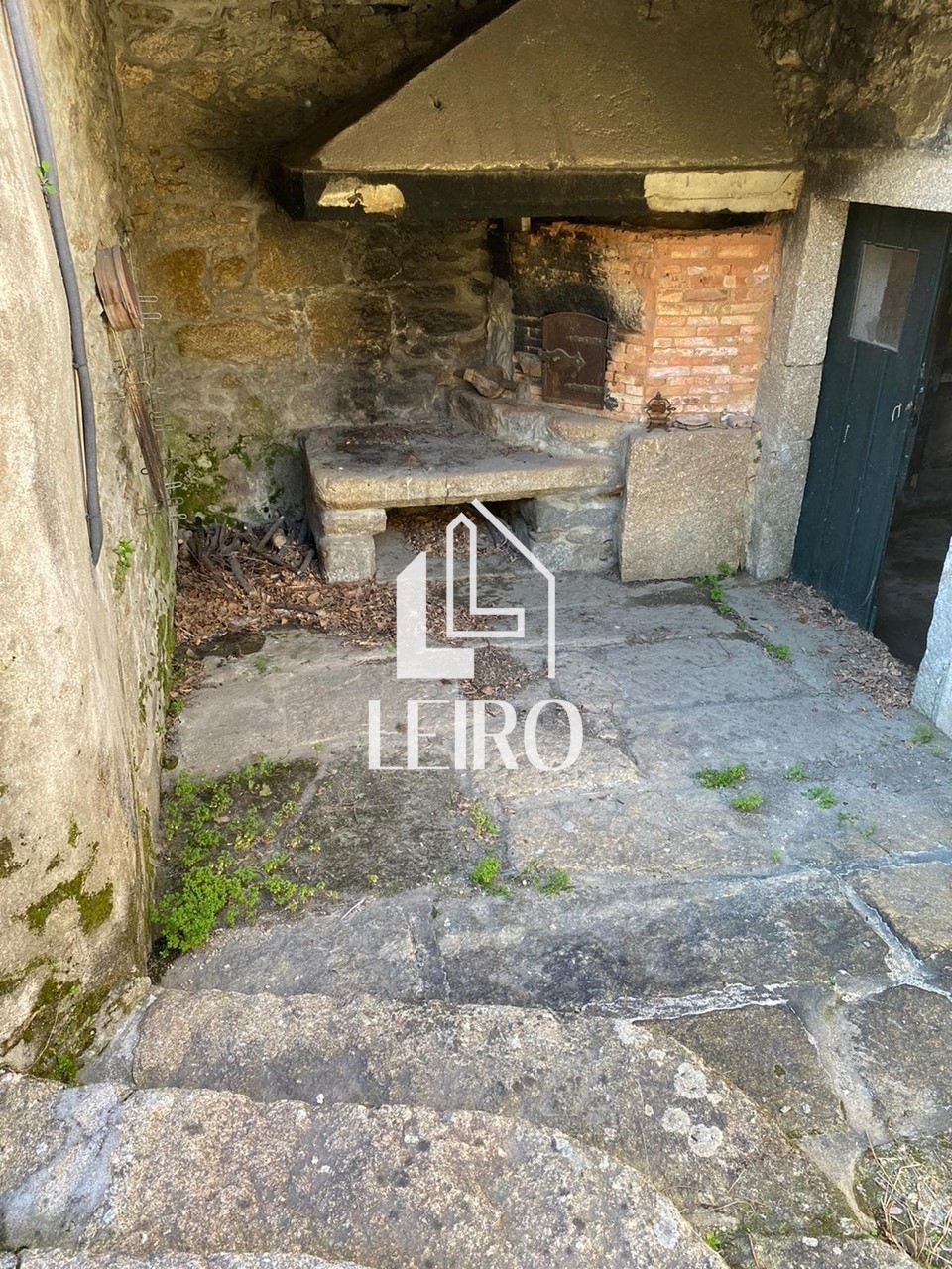Foto 26 Casa con Terreno  Próxima al Centro  de Vilagarcía