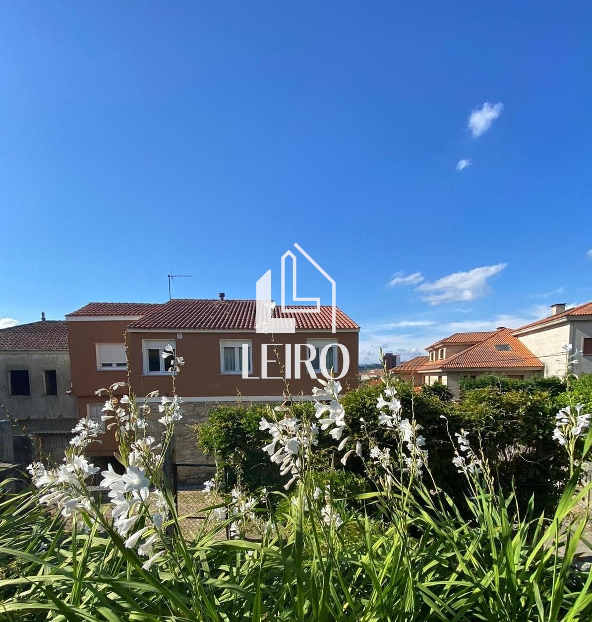 Foto 8 Casa con Terreno  Próxima al Centro  de Vilagarcía
