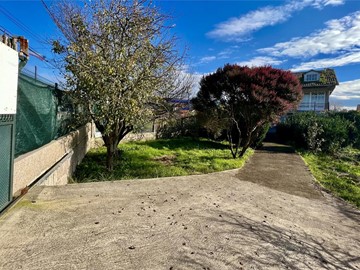 Casa con Terreno  - Valga
