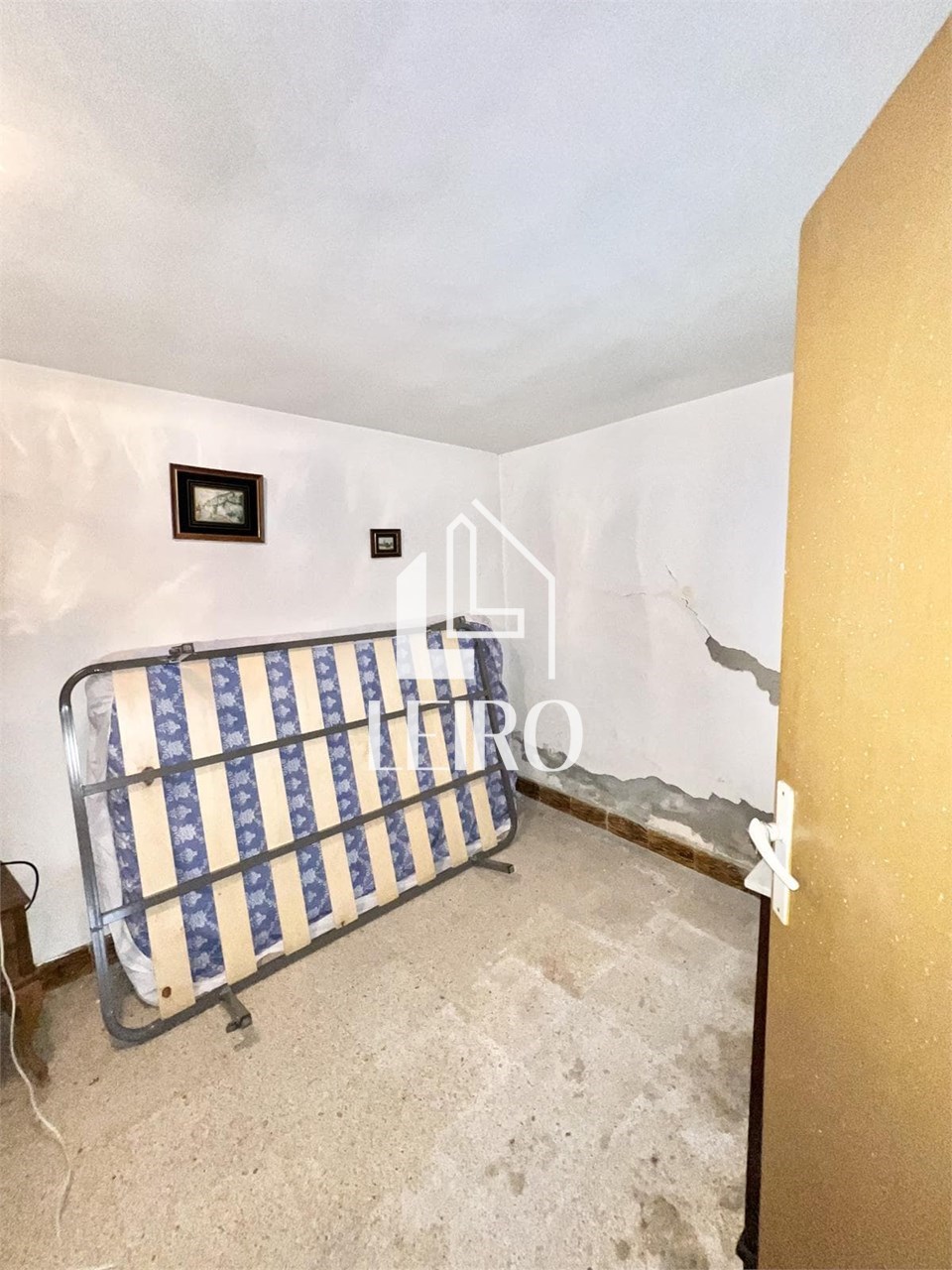 Foto 13 CASA DE PIEDRA ADOSADA A REFORMAR 