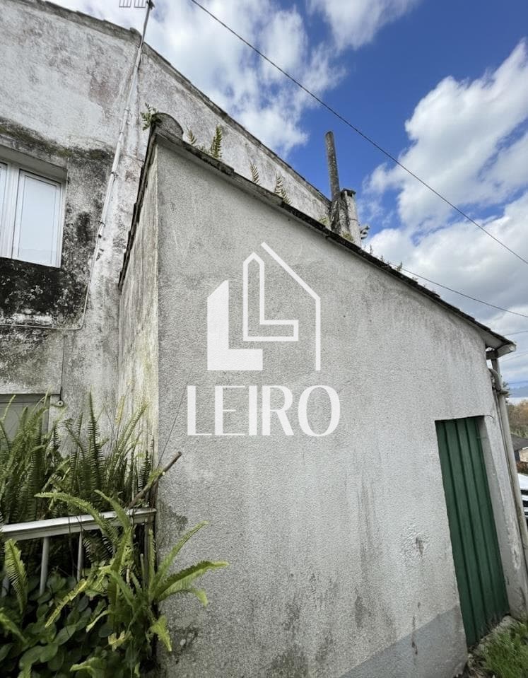 Foto 2 CASA DE PIEDRA ADOSADA A REFORMAR 