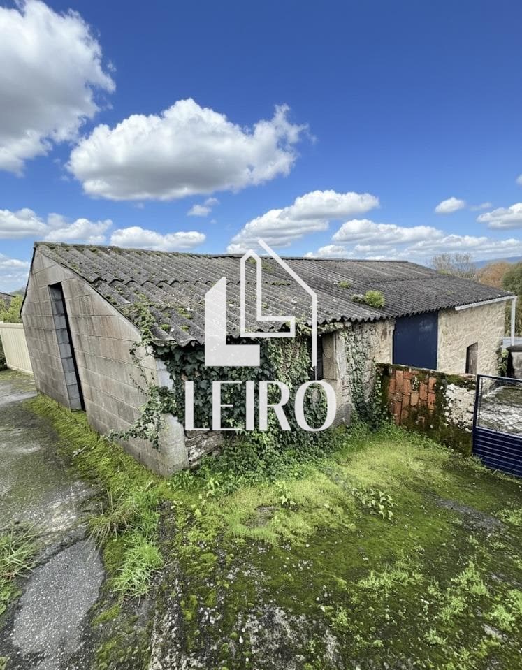 Foto 5 CASA DE PIEDRA ADOSADA A REFORMAR 