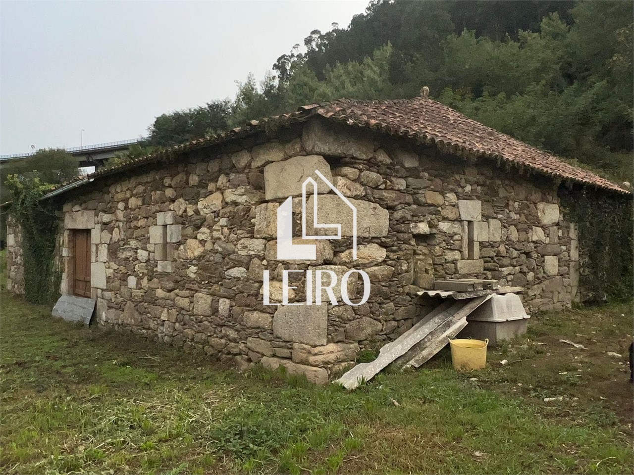 Foto 11 Casa de Piedra con 14.000 m2 Terreno en la Ribera del Río Ulla