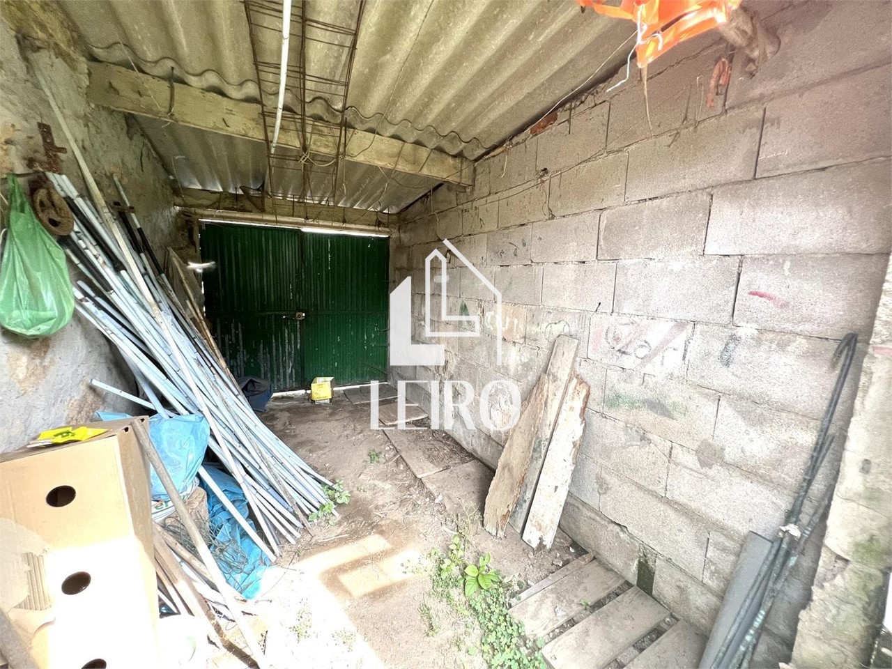 Foto 4 Casa  de Piedra en Obra con Terreno 