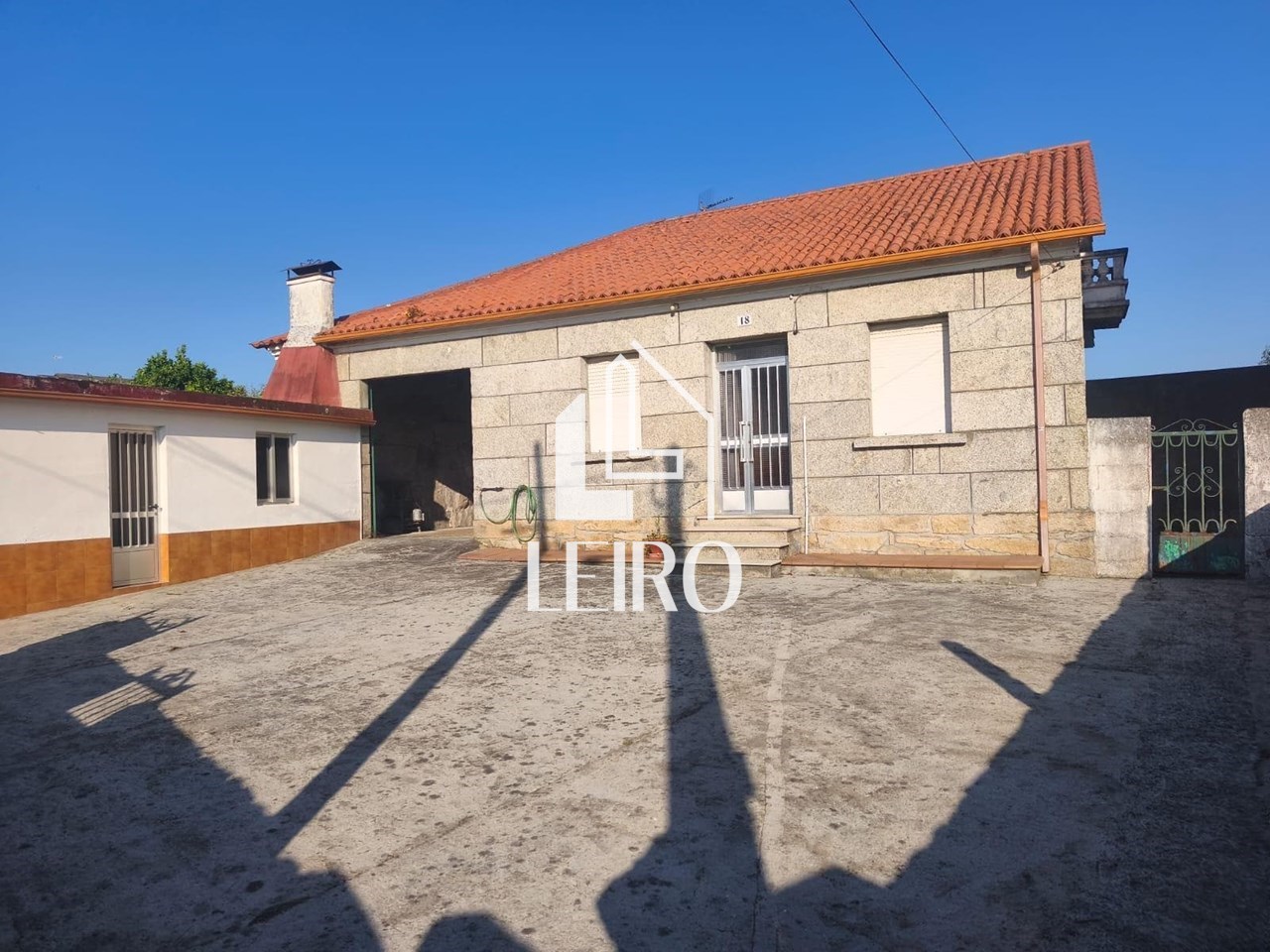 Foto 30 CASA DE PIEDRA EN PLANTA BAJA CON TERRENO 