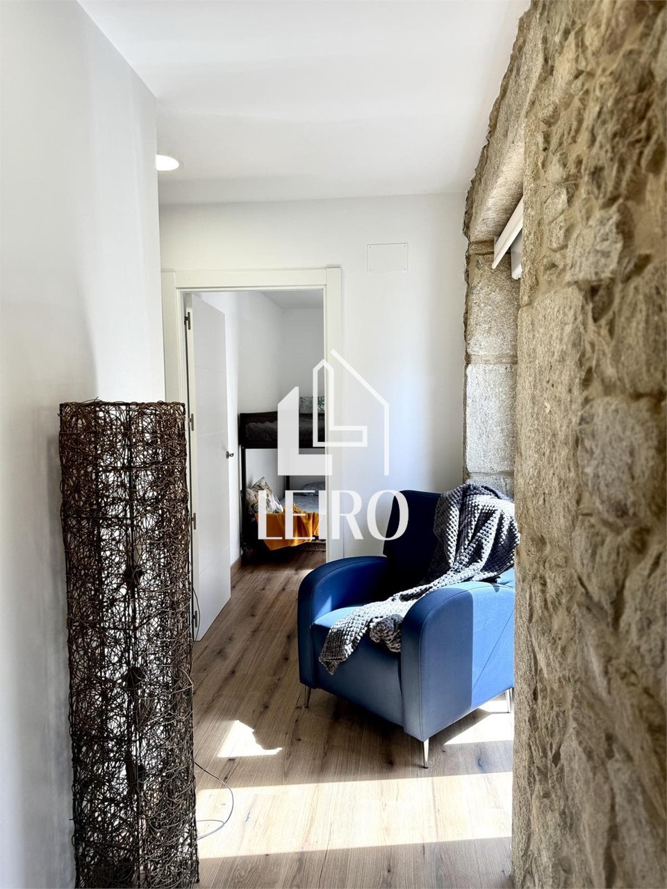 Foto 10 CASA DE PIEDRA GALLEGA CERCA DE LA PLAYA A ESTRENAR CON 2 APARTAMENTOS INDEPENDIENTES