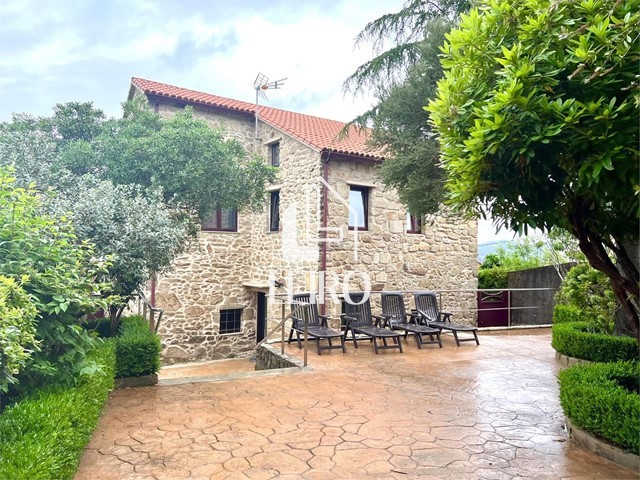 Casa de Piedra Gallega Restaurada con Vistas al Mar - Vilagarcía de Arousa