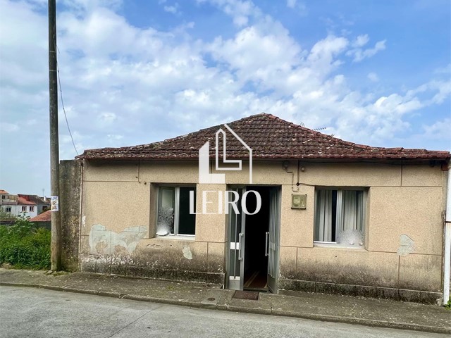 Casa de Piedra para Reformar con Terraza - Vilagarcía de Arousa