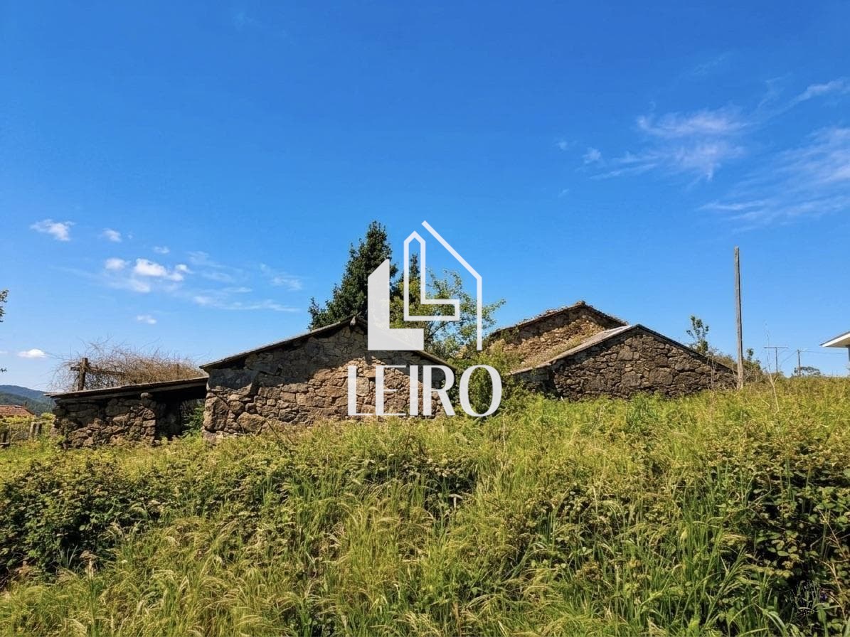 Foto 2 CASA DE PIEDRA PARA REHABILITAR 