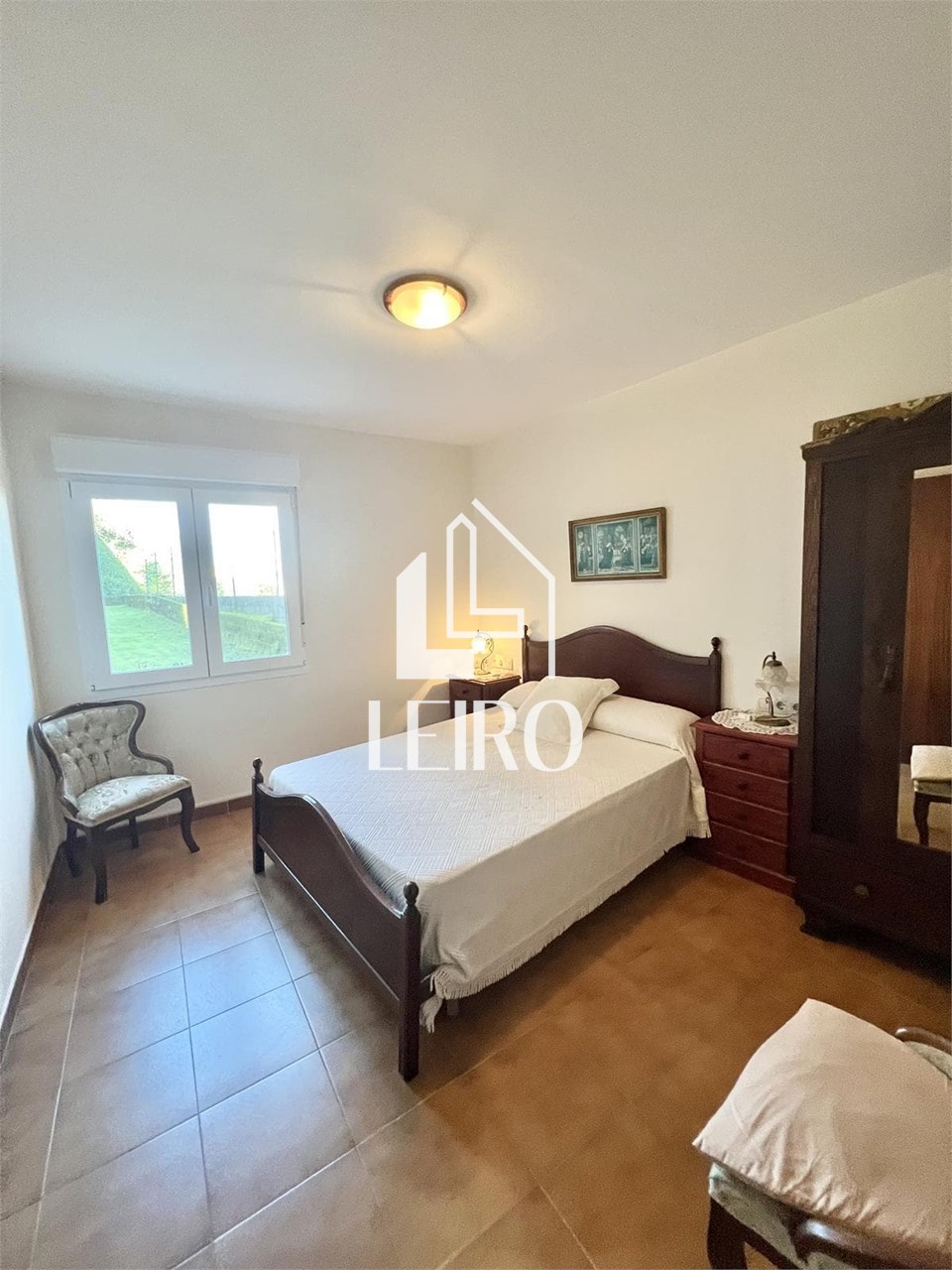 Foto 12 CASA DIVIDIDA EN VARIOS APARTAMENTOS CON JARDON 