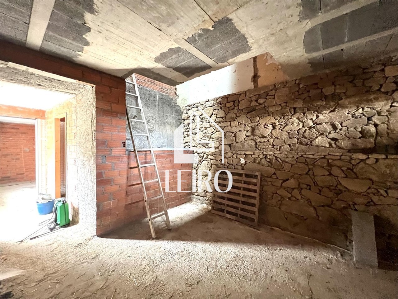 Foto 7 Casa en Obra con Terreno 