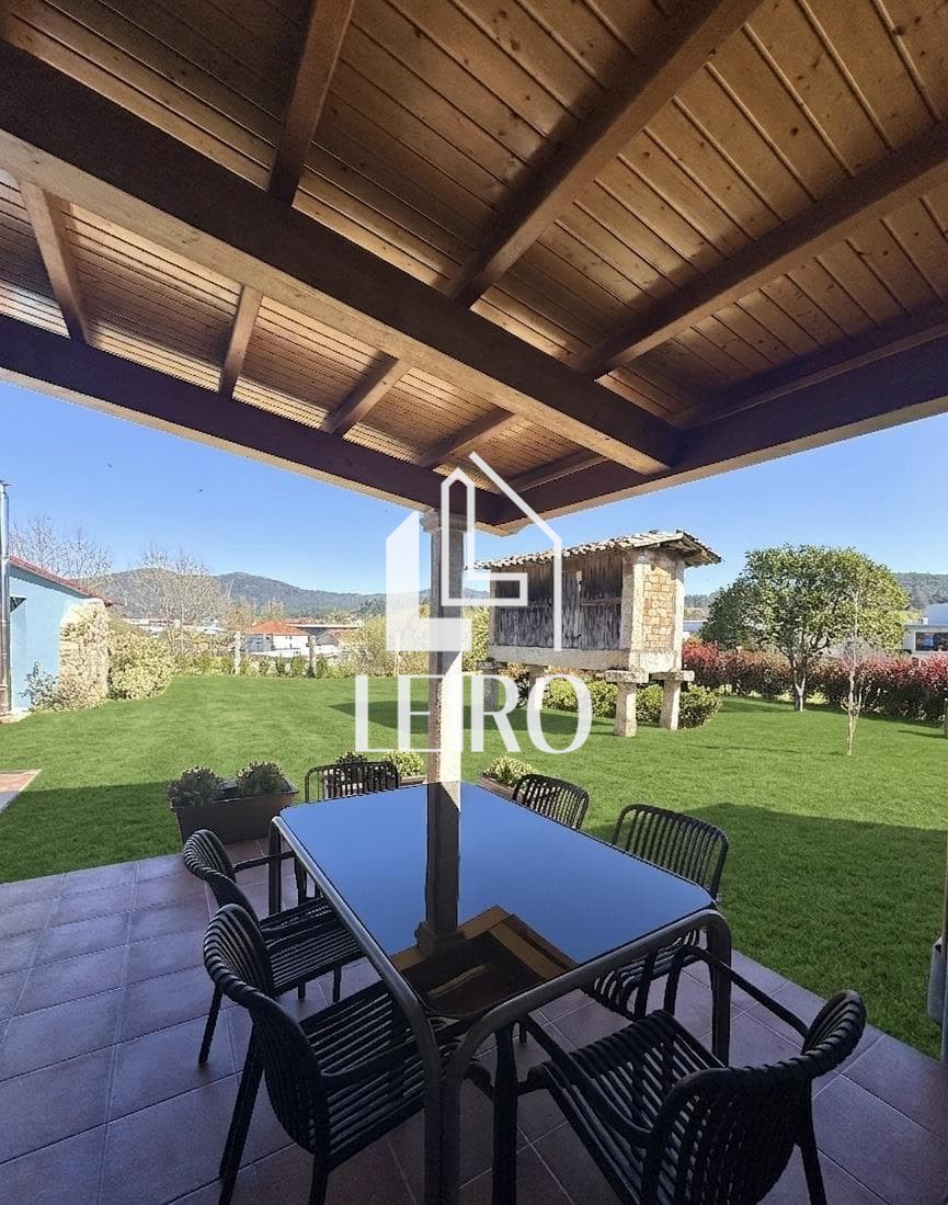 Foto 1 CASA EN PLANTA BAJA CON TERRENO - TEMPORADA ESCOLAR