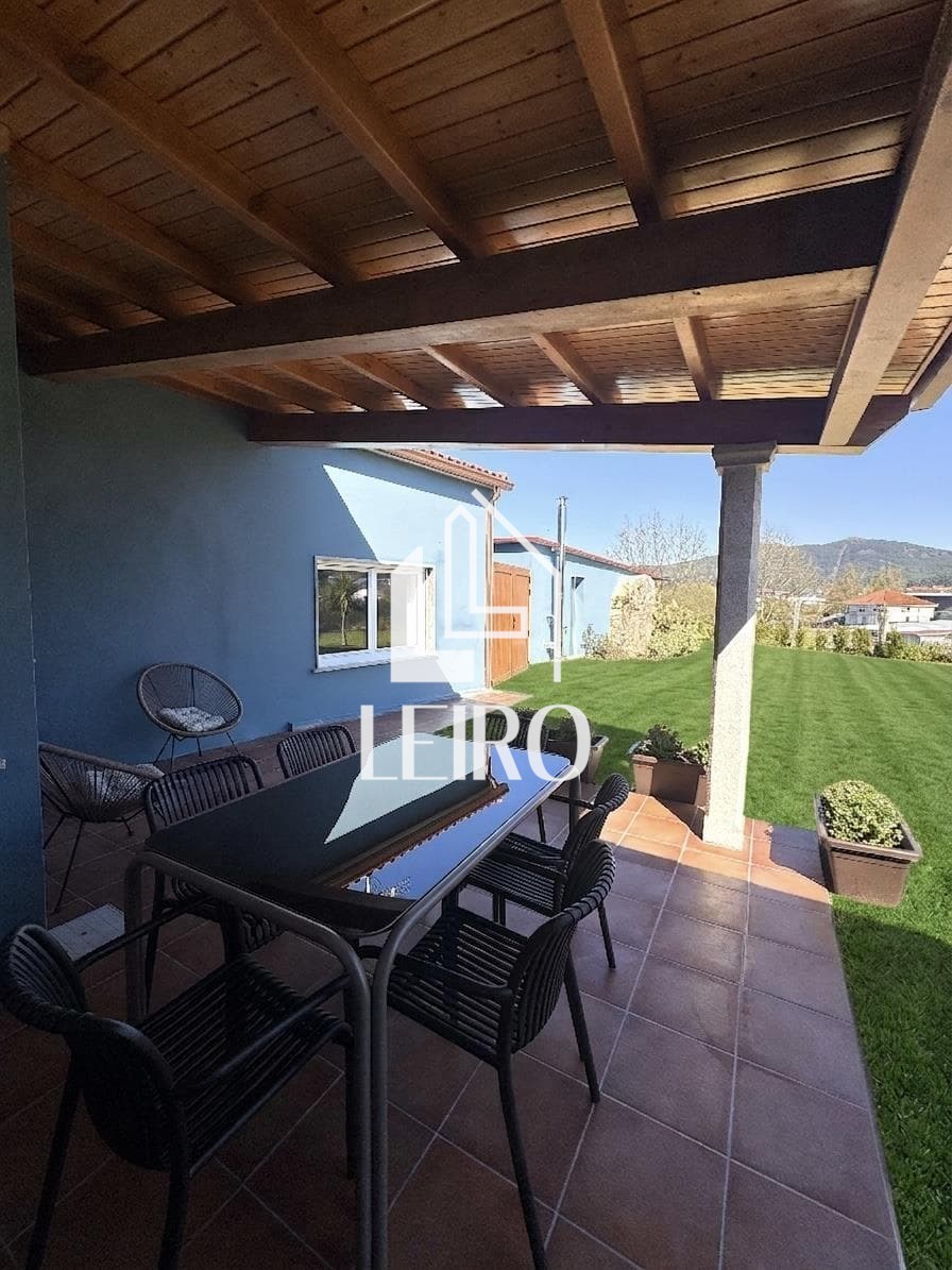 Foto 2 CASA EN PLANTA BAJA CON TERRENO - TEMPORADA ESCOLAR