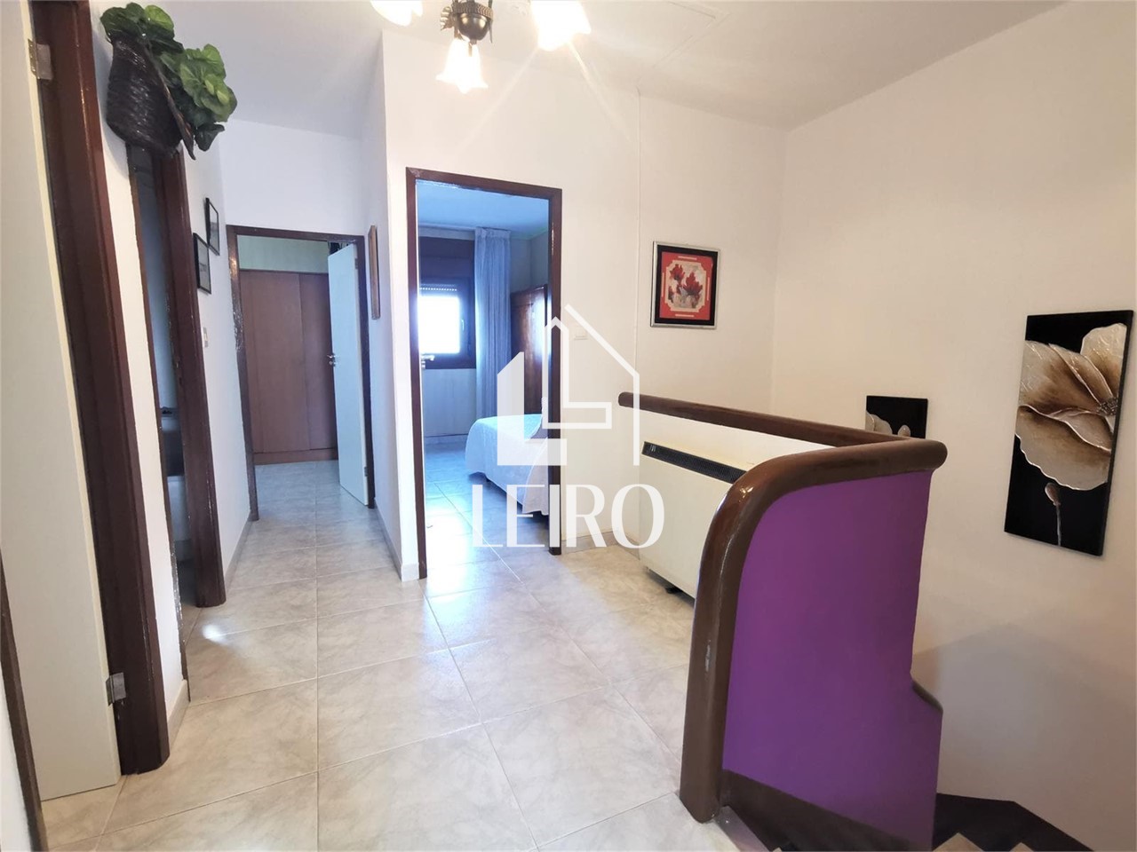 Foto 14 Casa en Primera Línea de Mar con Bajo Comercial