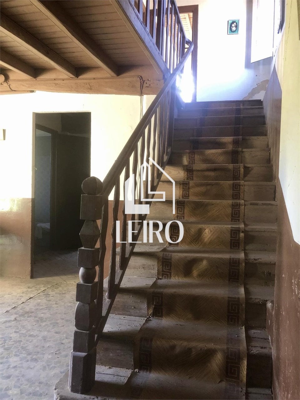 Foto 2 CASA PARA REHABILITAR CON PARCELA 