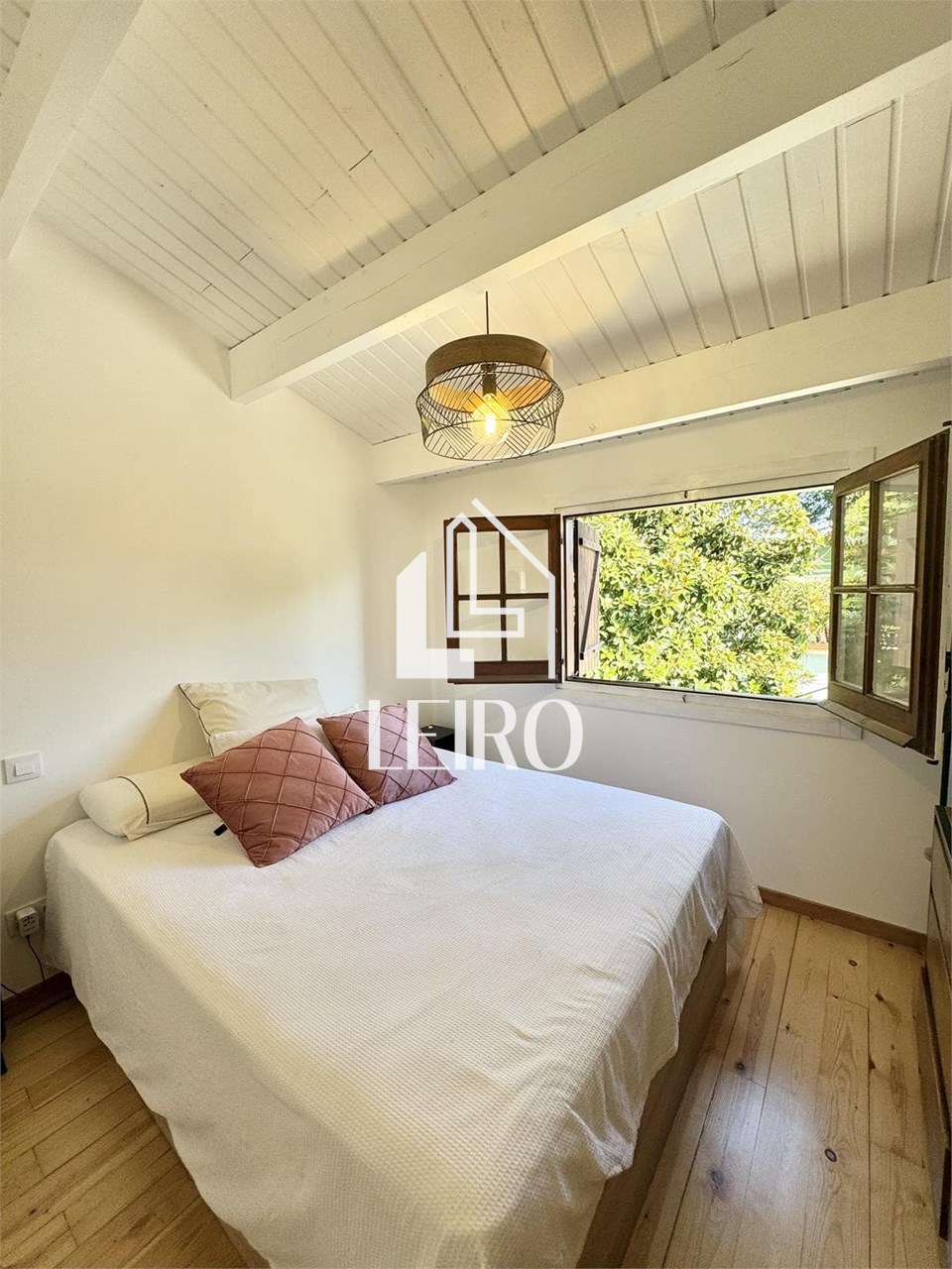 Foto 12 CASA REFORMADA CON PISCINA Y FANTÁSTICO JARDÍN 