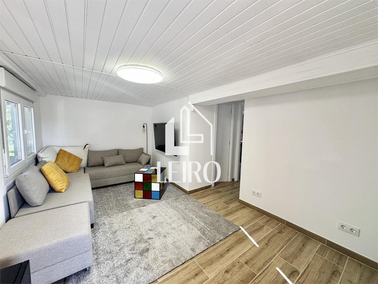 Foto 16 CASA REFORMADA CON PISCINA Y FANTÁSTICO JARDÍN 