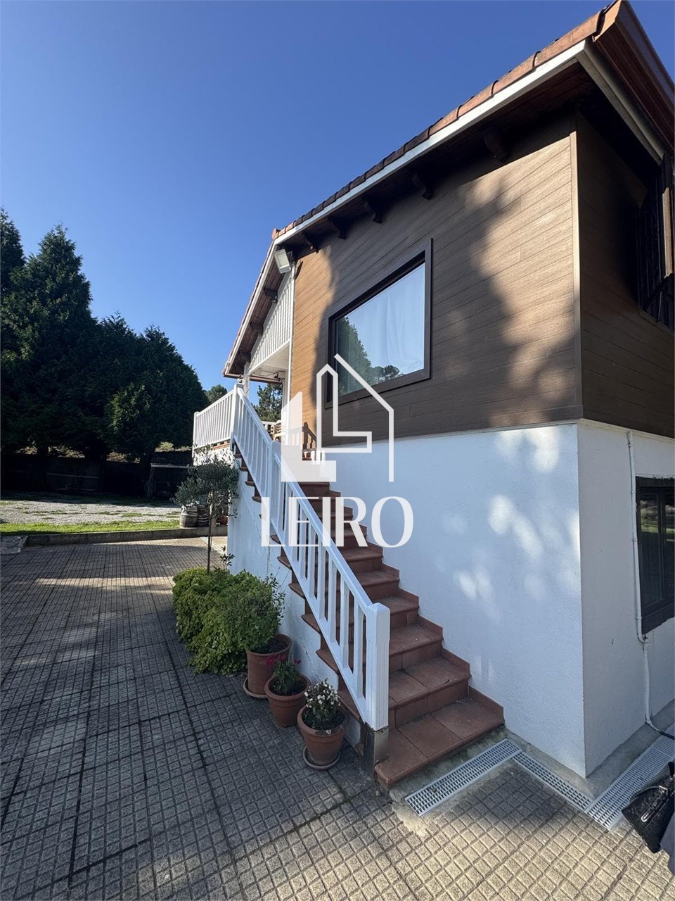 Foto 24 CASA REFORMADA CON PISCINA Y FANTÁSTICO JARDÍN 