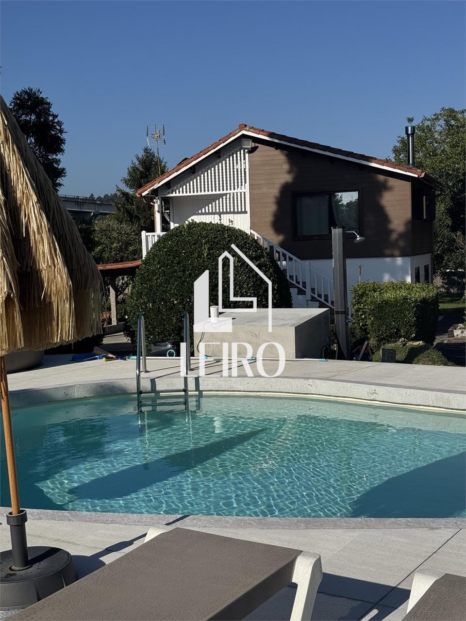 Foto 8 CASA REFORMADA CON PISCINA Y FANTÁSTICO JARDÍN 