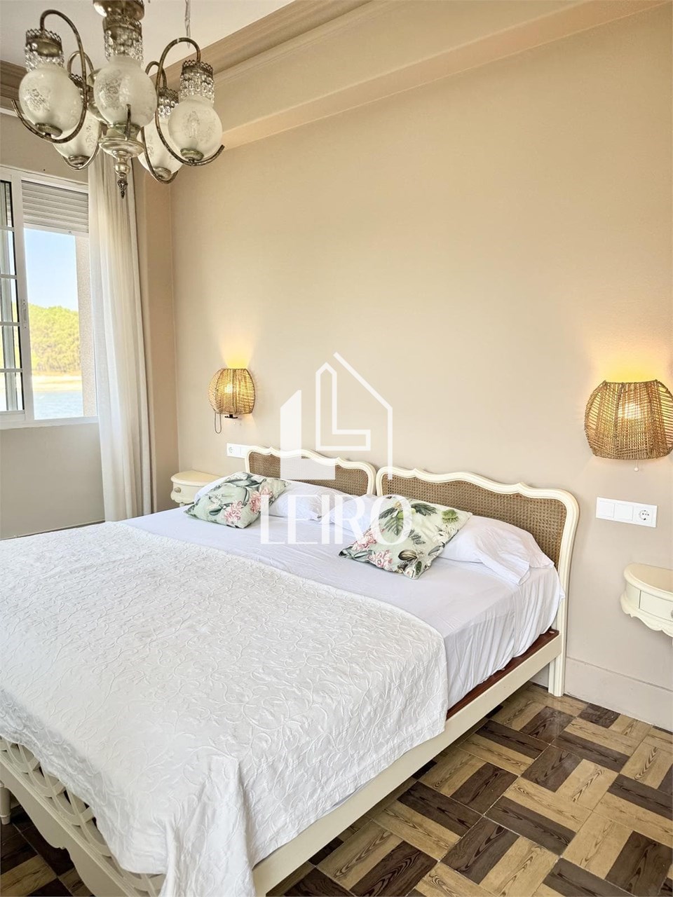Foto 4 CASA SEÑORIAL CON IMPRESIONANTES VISTAS A LA ISLA DE CORTEGADA