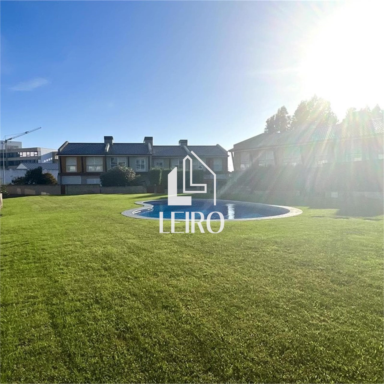 Foto 10 CHALET ADOSADO CON JARDIN  Y PISCINA COMUNITARIA SEGUNDA LINEA DE PLAYA