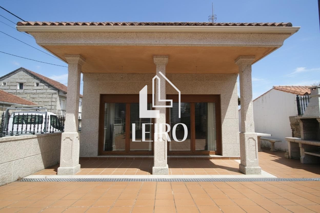 Foto 1 CHALET  AMUEBLADO  LISTO PARA ENTRAR 