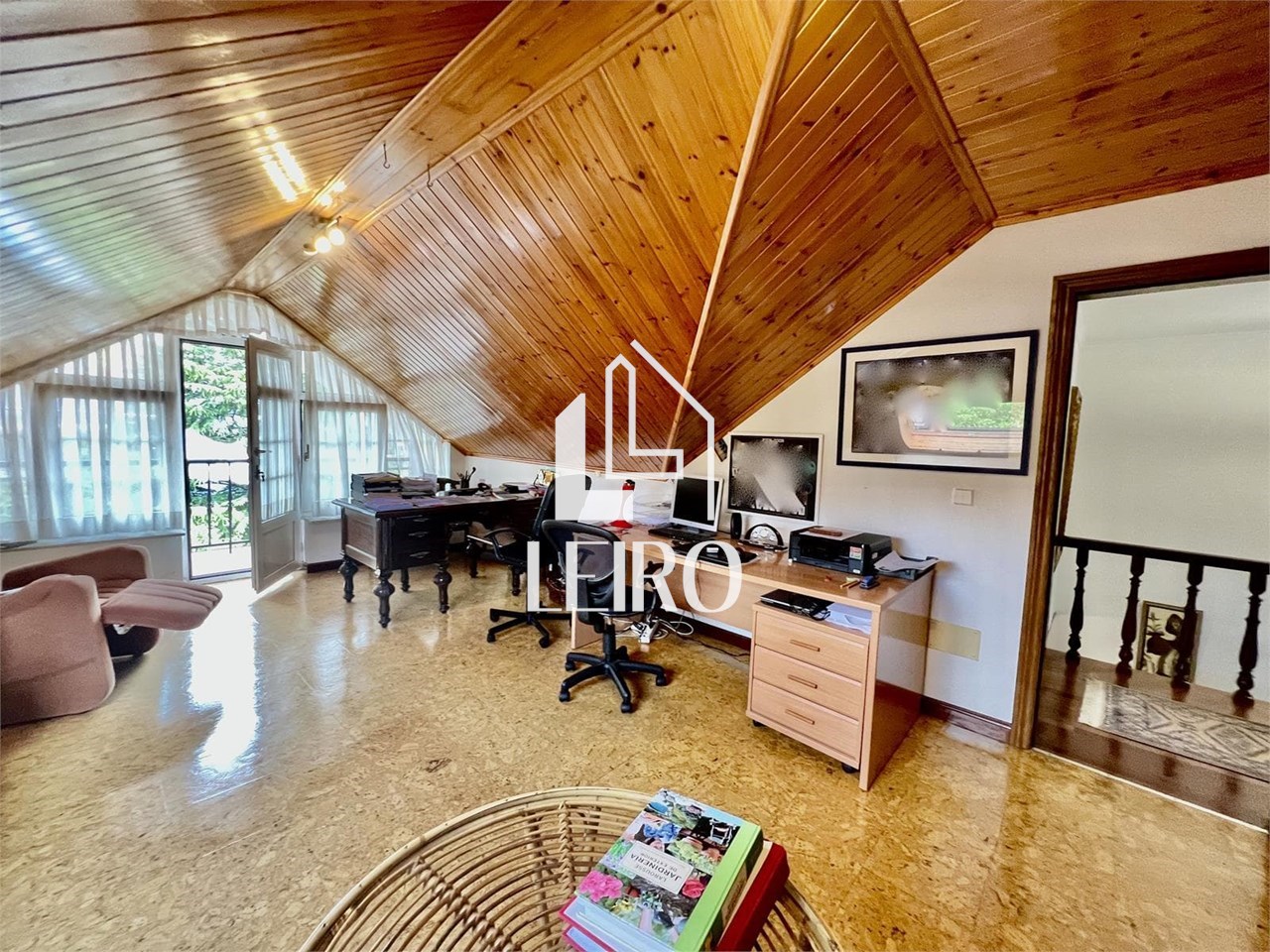 Foto 17  CHALET CON JARDIN, PISCINA, VISTAS PARCELA DE 3.300m2