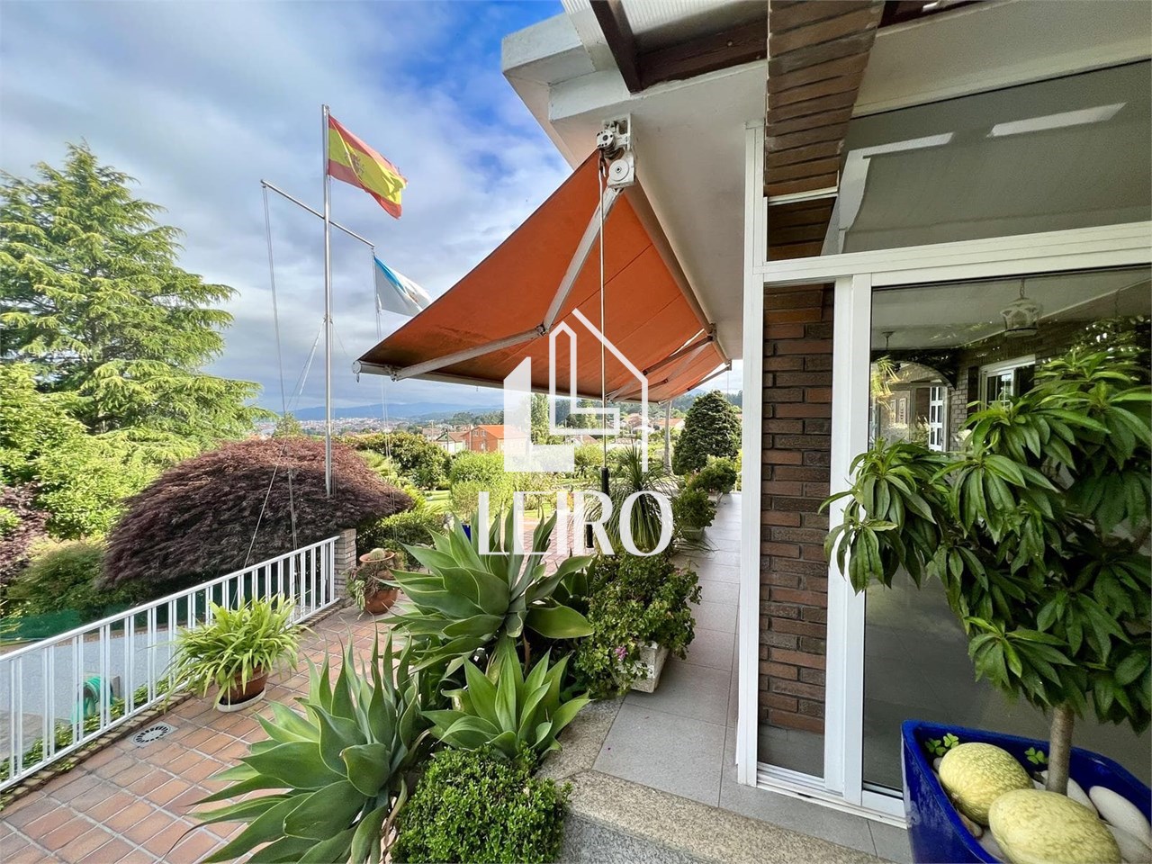 Foto 19  CHALET CON JARDIN, PISCINA, VISTAS PARCELA DE 3.300m2