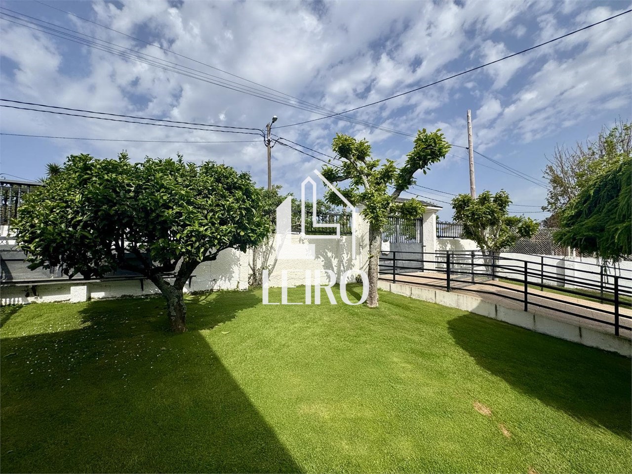 Foto 5 CHALET CON PISCINA CON VISTAS AL MAR AL LADO DE LA PLAYA