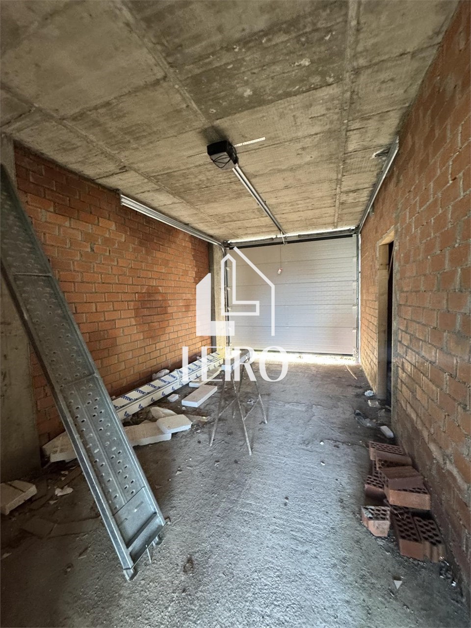 Foto 19 CHALET CON PISCINA EN ESTRUCTURA CON PROYECTO Y LICENCIA 