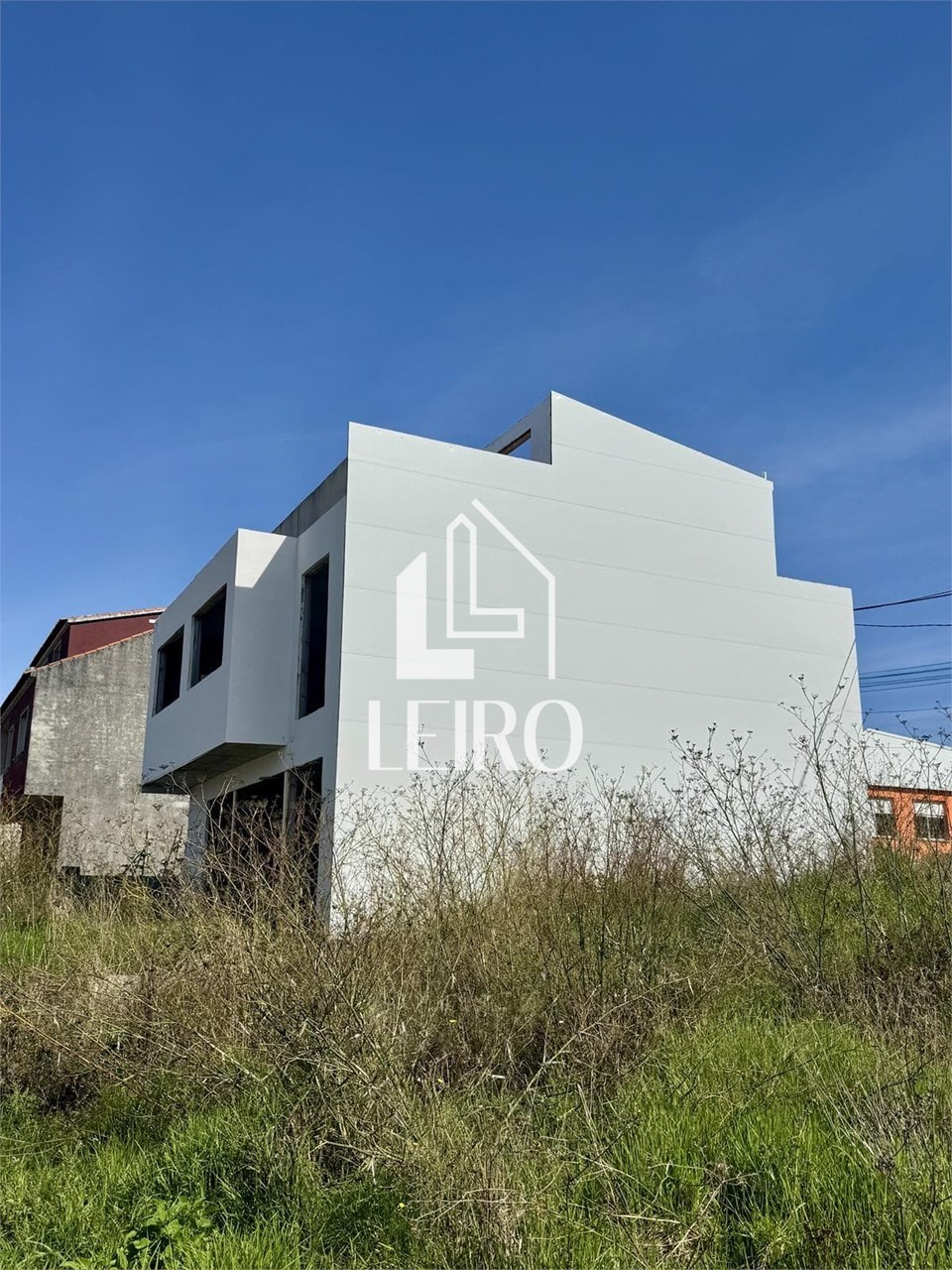 Foto 2 CHALET CON PISCINA EN ESTRUCTURA CON PROYECTO Y LICENCIA 