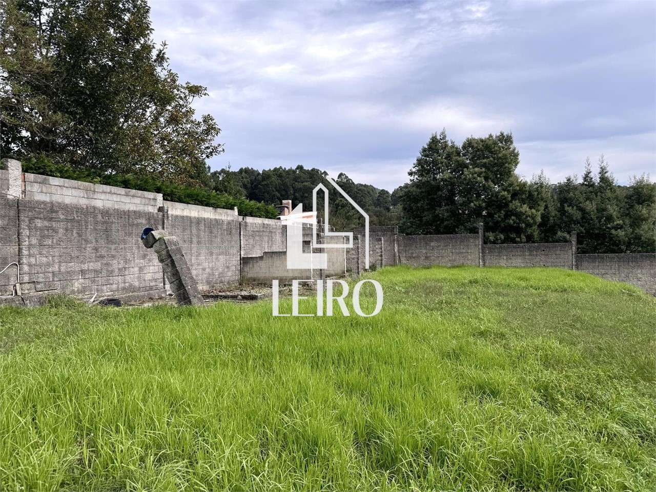 Foto 6 CHALET DE PIEDRA EN ESTRUCTURA CON PROYECTO Y LICENCIA  