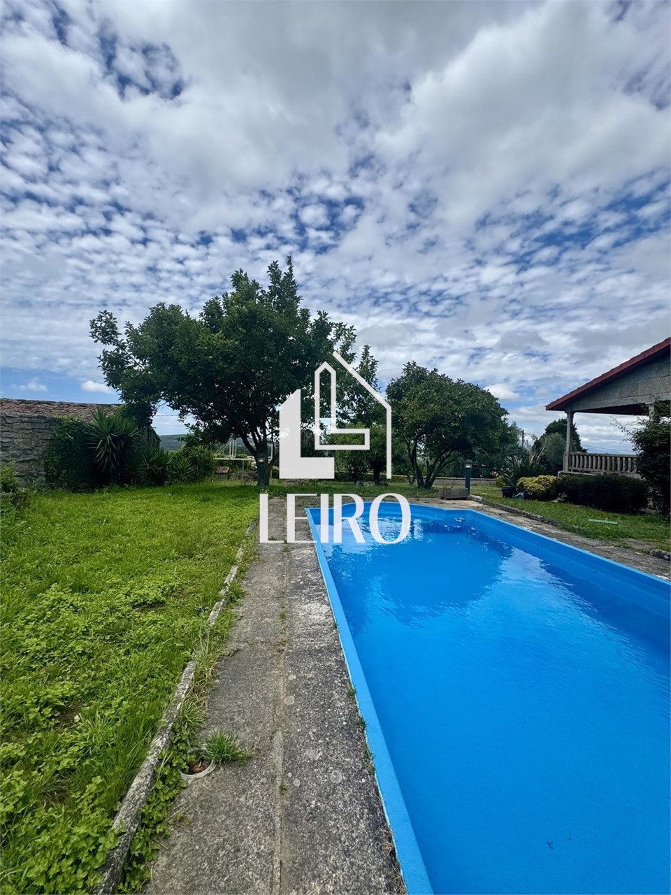 Foto 4 CHALET DE PIEDRA  INDEPENDIENTE CON PISCINA Y BUENAS VITAS 