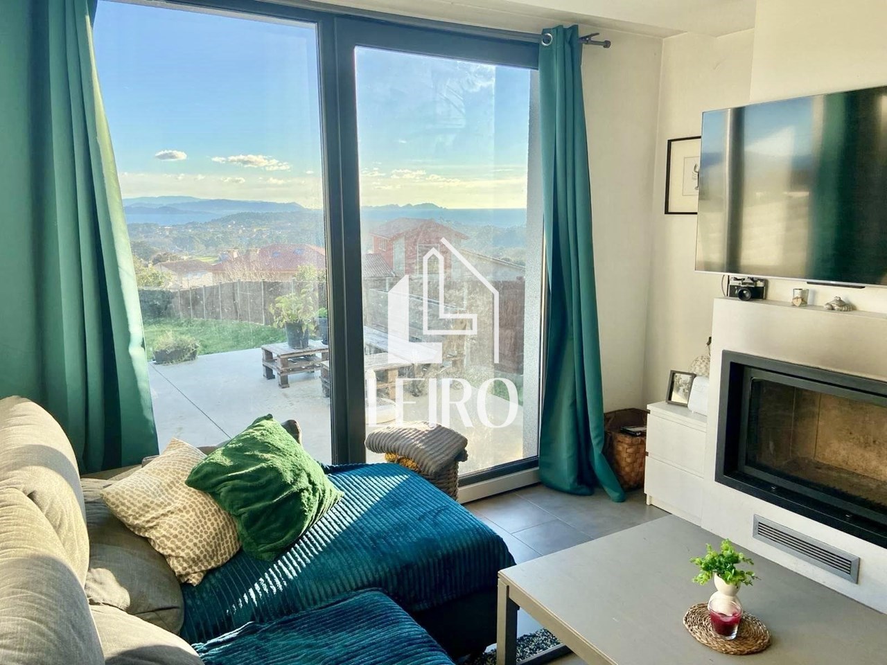 Foto 5 CHALET EN PLANTA BAJA CON VISTAS AL MAR LISTO PARA ENTRAR