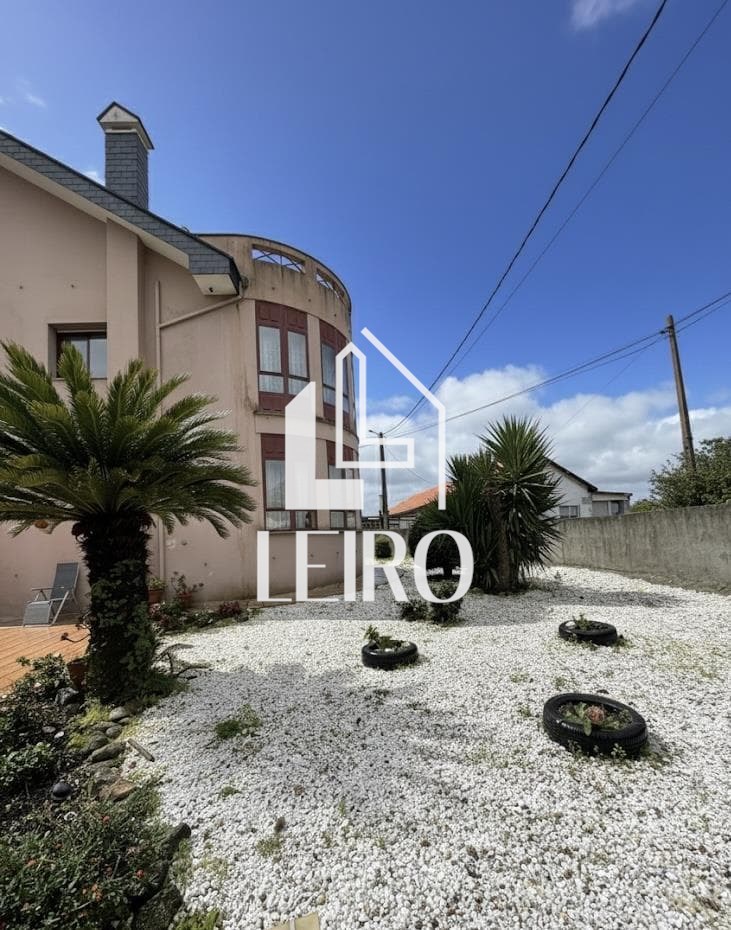 Foto 4 CHALET INDEPENDIENTE BIEN COMUNICADO