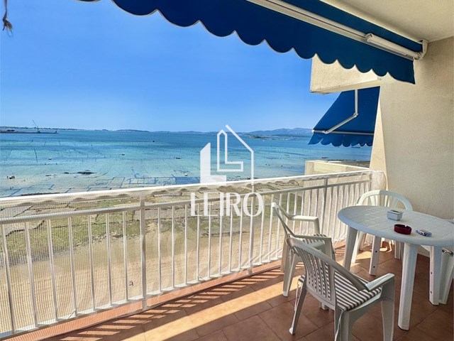DUPLEX CON IMPRESIONANTES VISTAS AL MAR Y PISCINA-TEMPORADA ESCOLAR - Vilagarcía de Arousa