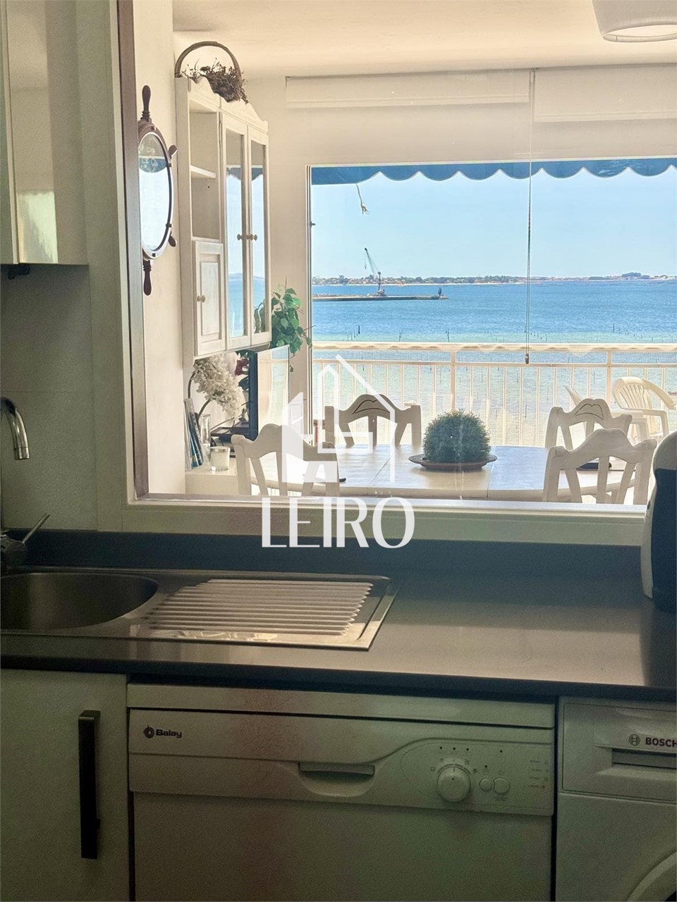 Foto 7 DUPLEX CON IMPRESIONANTES VISTAS AL MAR Y PISCINA-TEMPORADA ESCOLAR