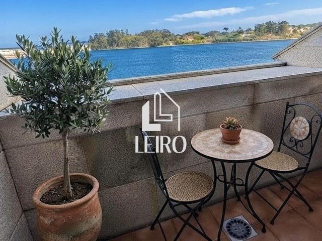 DUPLEX CON TERRAZA Y VISTAS LISTO PARA ENTRAR - Cambados