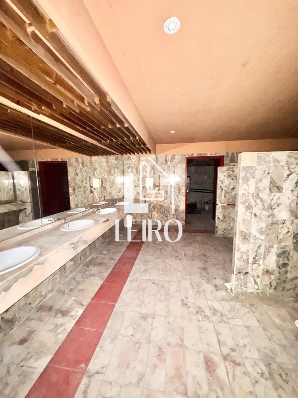 Foto 10 EDIFICIO EN OBRA EN PLENO CENTRO