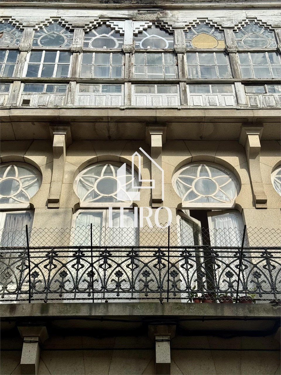 Foto 6 EDIFICIO HISTORICO PARA REHABILITAR CÉNTRICO