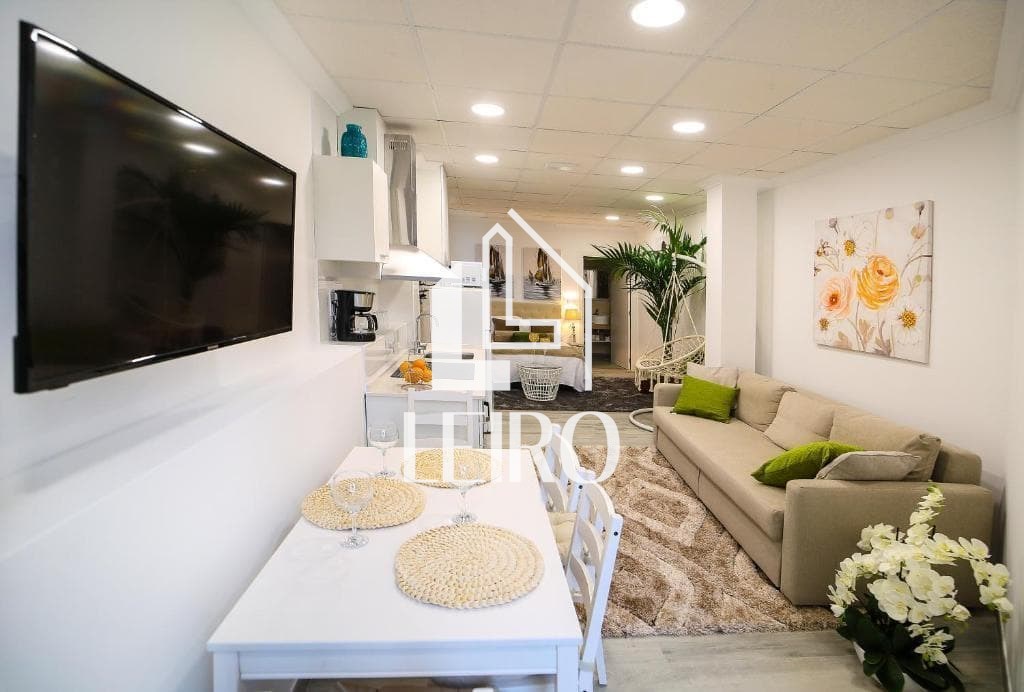 Foto 1 ESTUDIO EQUIPADO EN ALQUILER - TEMPORADA ESCOLAR 