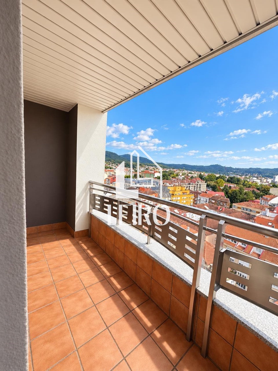 Foto 12 EXCLUSIVA VIVIENDA DE 132 m2  EN PLAZA GALICIA: TERRAZAS, VISTAS Y MÁXIMA COMODIDAD 