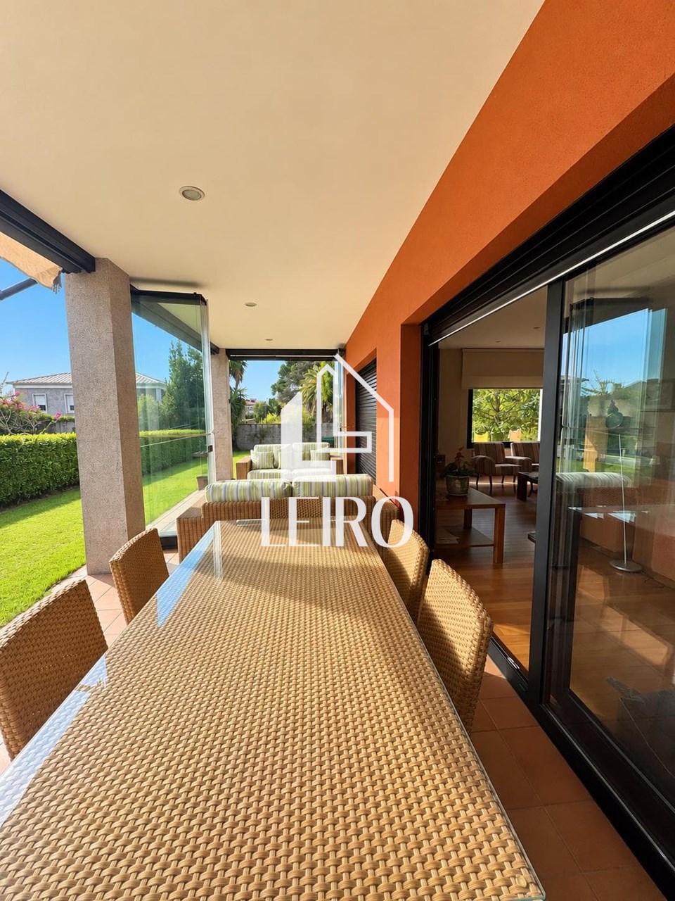 Foto 15 Exclusivo Chalet de Diseño Contemporáneo a 2 Minutos del Centro de Vilagarcía de Arousa