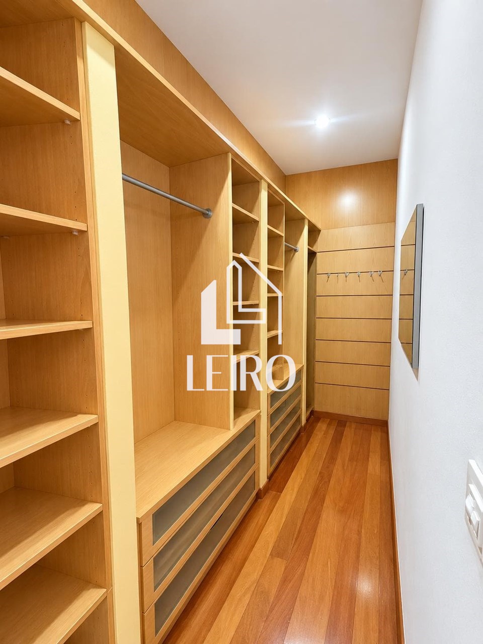 Foto 31 Exclusivo Chalet de Diseño Contemporáneo a 2 Minutos del Centro de Vilagarcía de Arousa