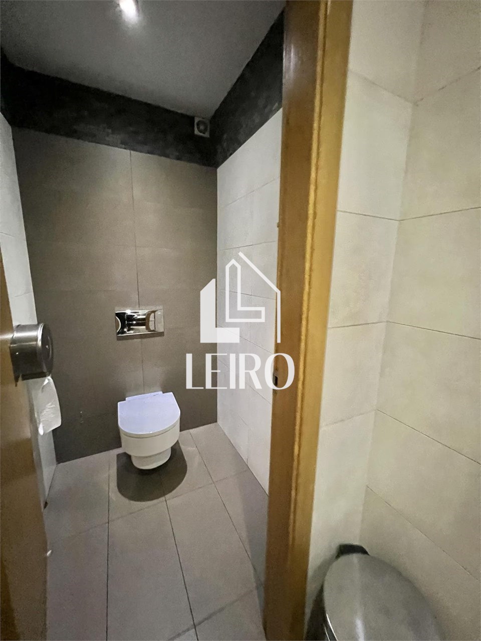 Foto 12 LOCAL ACONDICIONADO NEGOCIO HOSTELERÍA